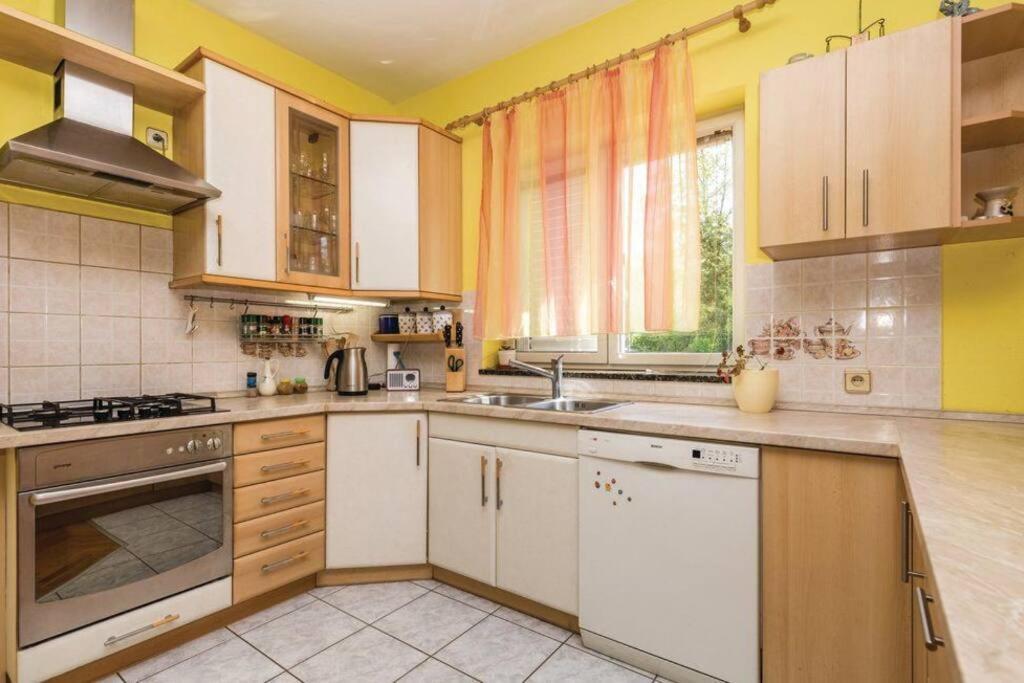 Holiday Home With Private Pool Near Opatija Jurdani Экстерьер фото